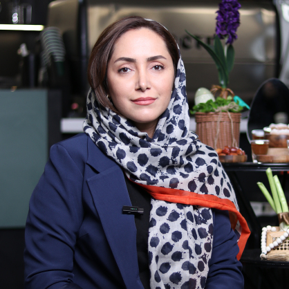 مریم نخبه روستا